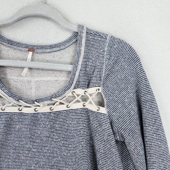 Free People Shirt Womens Small Blue Striped Lacey Love Knit Babydoll Pullover - Picture 2 of 12